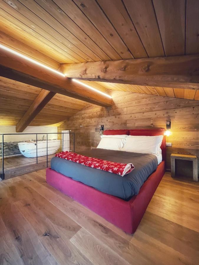 Amelu' Hotell Ostana Eksteriør bilde